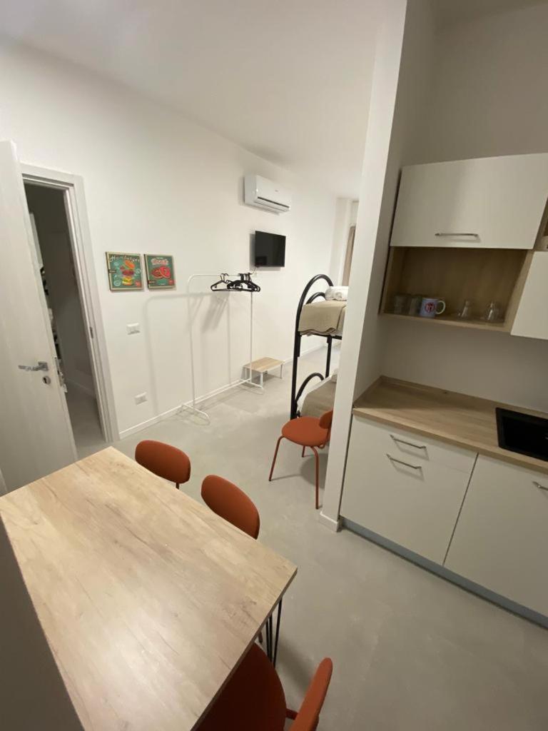 San Dionigi 11 Studio Apartments Μιλάνο Εξωτερικό φωτογραφία